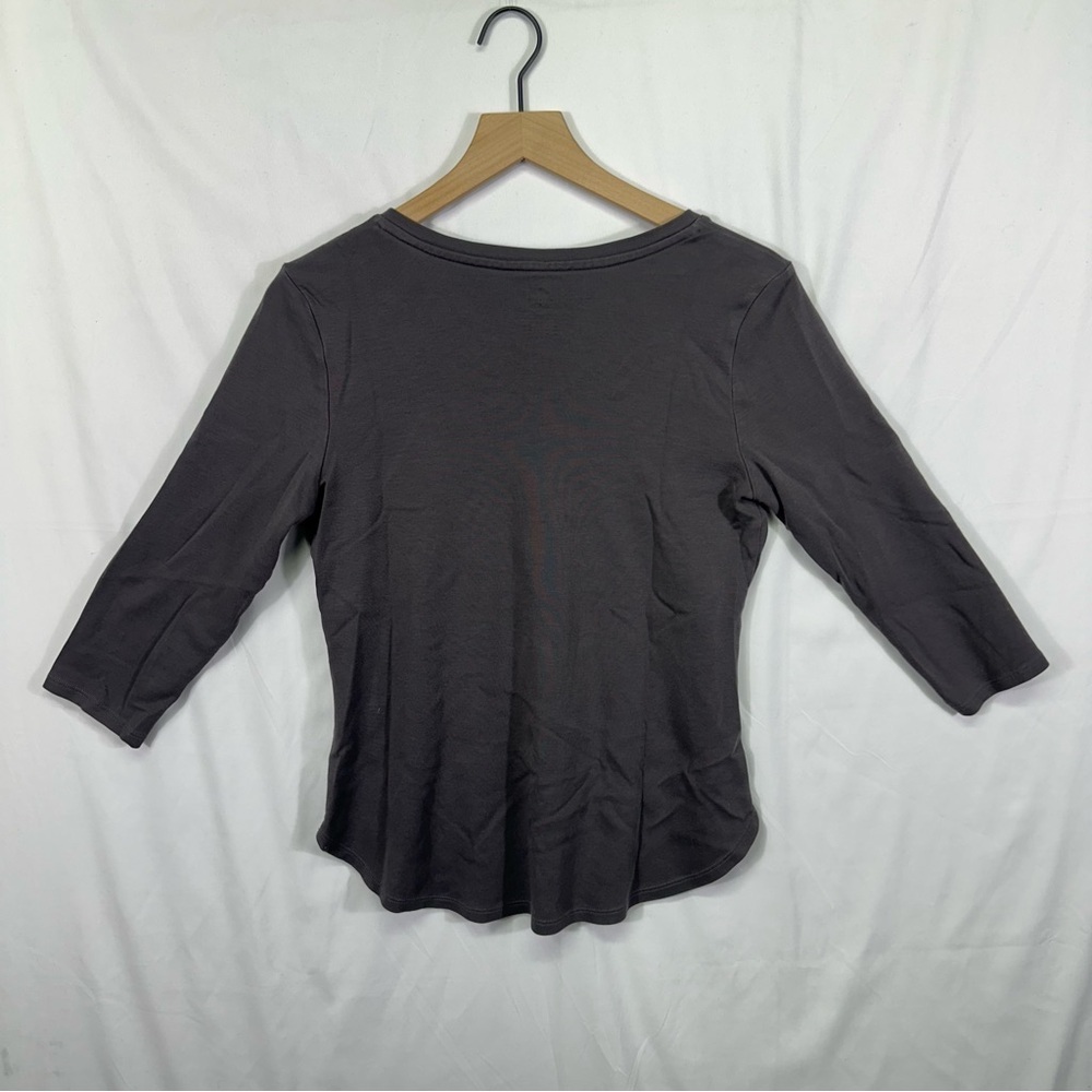 Isaac Mizrahi Live Essentials Charcoal Gray V-Neck 3/4 Sleeve Top Size S - Picture 3 of 5